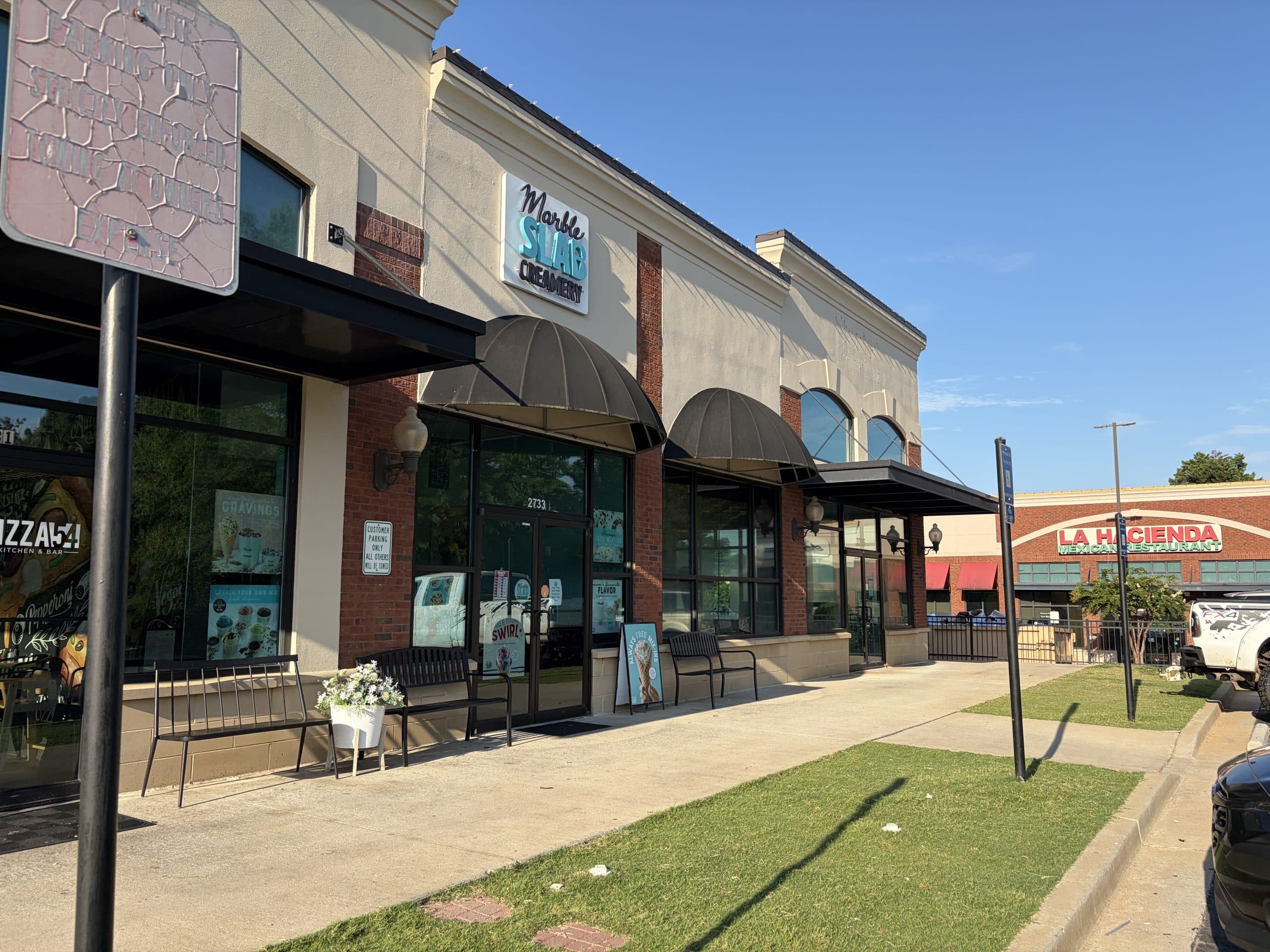 FedEx moves into former Stanton Optical space at Peachtree City's McIntosh Village